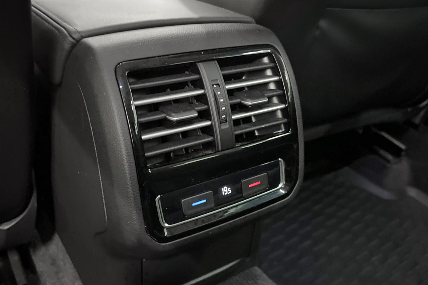 Volkswagen Passat Alltrack 4M Cockpit Dynaudio Värmare Skinn