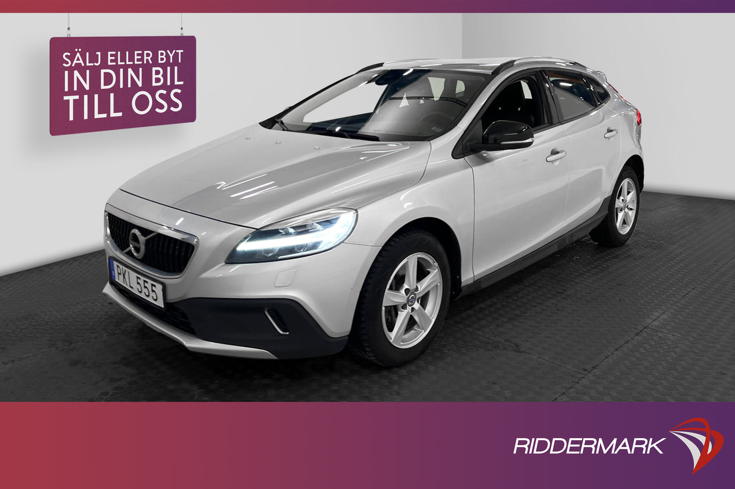 Volvo V40 Cross Country D3 150hk Momentum VOC D-värme Navi