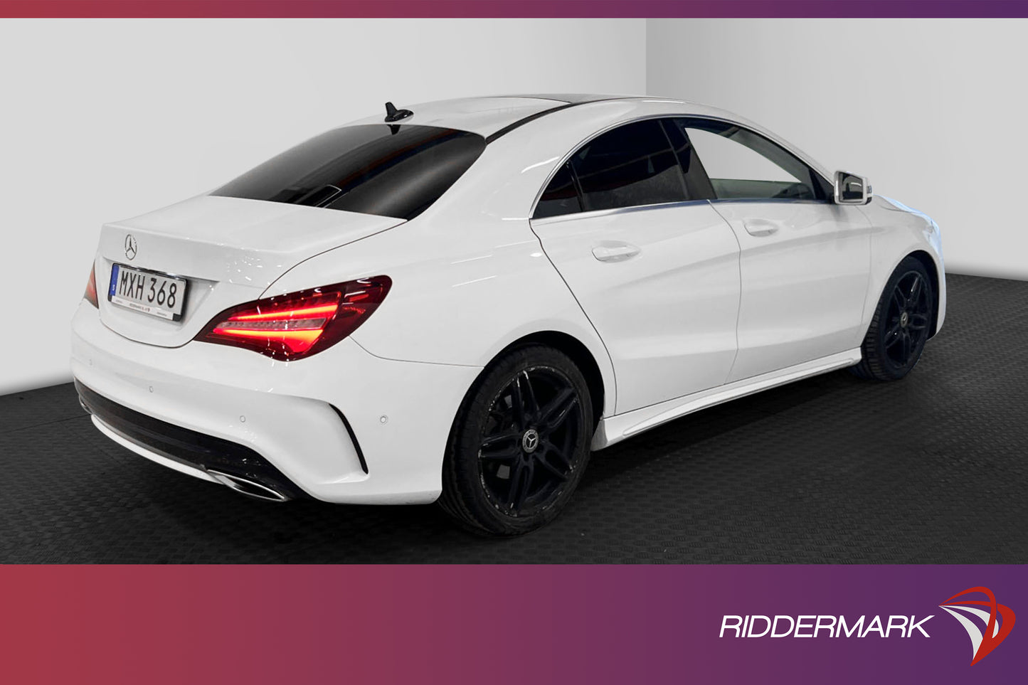 Mercedes-Benz CLA 200 156hk AMG Pano Kamera Skinn/Alcantara