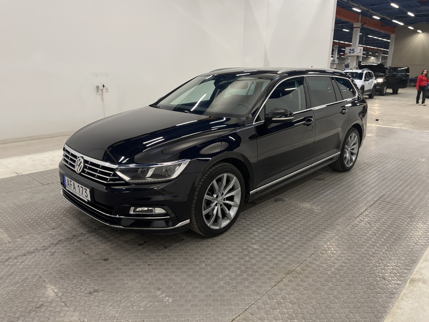 Volkswagen Passat TDI 190hk R-Line Cockpit D-Värmare Läder