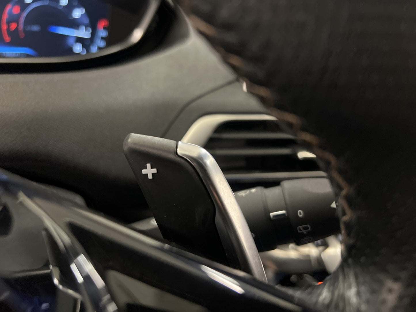 Peugeot 5008 164hk GT-Line 7-sits Värm Focal Kamera Cockpit