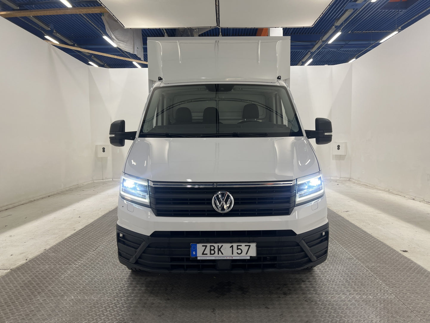 Volkswagen Crafter  2.0TDI 177hk Bakgavellyft  Värmare Moms