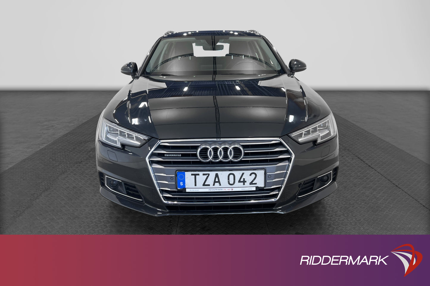 Audi A4 Avant 2.0 TDI quattro Proline Cockpit Pano B-Kamera