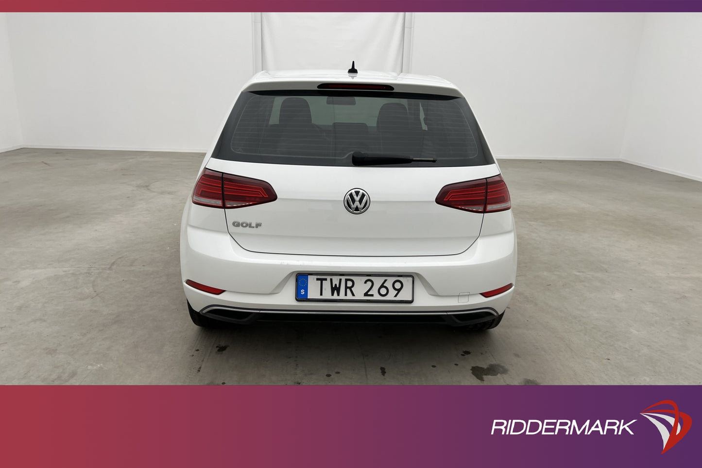 Volkswagen Golf 1.0 TSI Automat 115hk B-Värmare App-connect