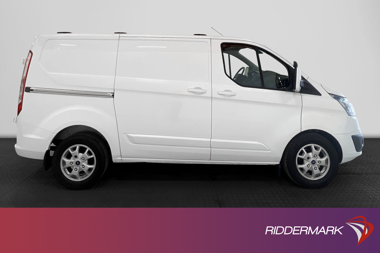 Ford Transit Custom 2.2TDCi 155hk Värmare PDC V-inredd