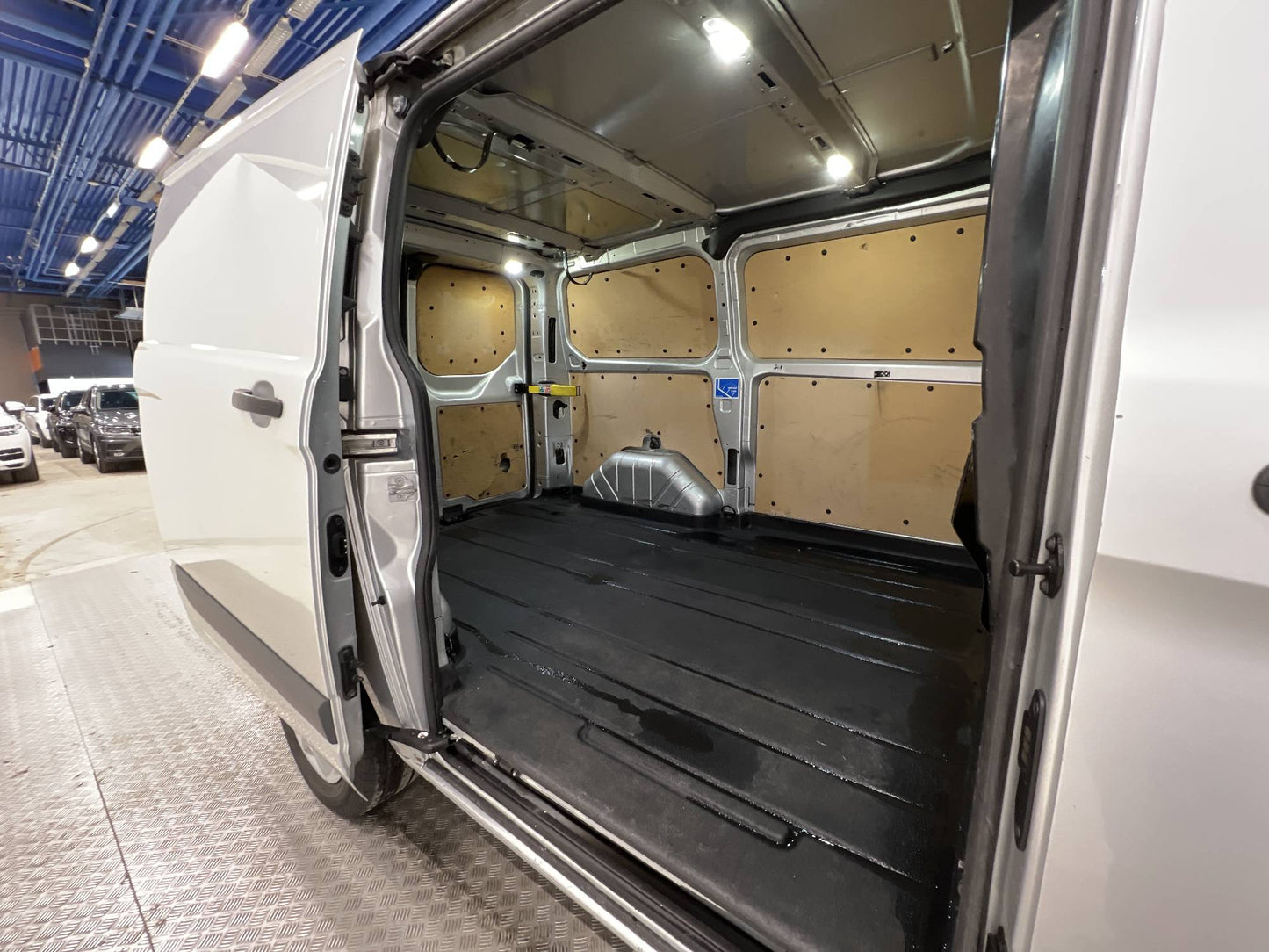 Ford Transit Custom 2.2TDCi 125hk Värmare Dragkrok Nyservad