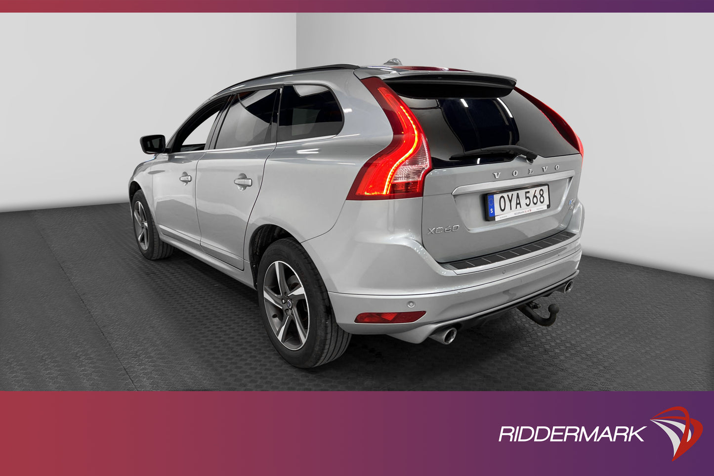 Volvo XC60 D4 220hk AWD R-Design Pano Navi VOC D-värm Drag