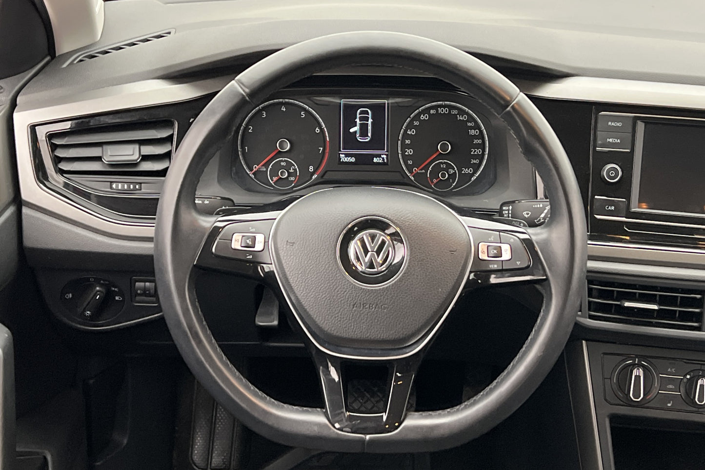 Volkswagen Polo 1.0 95hk Värm Sensorer Lågskatt Välservad