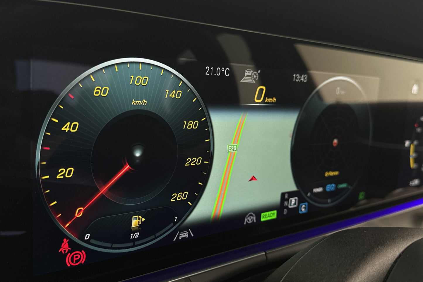 Mercedes-Benz E 450 4M AMG Plus Pano Burm Värm HUD Drag MOMS