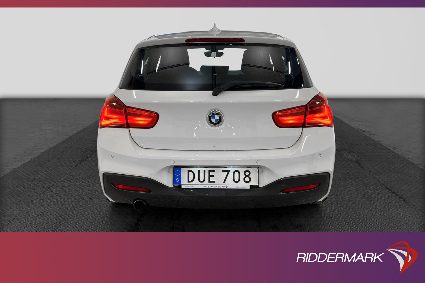 BMW 118 i 136hk M-Sport Navigation Shadowline PDC Nyservad