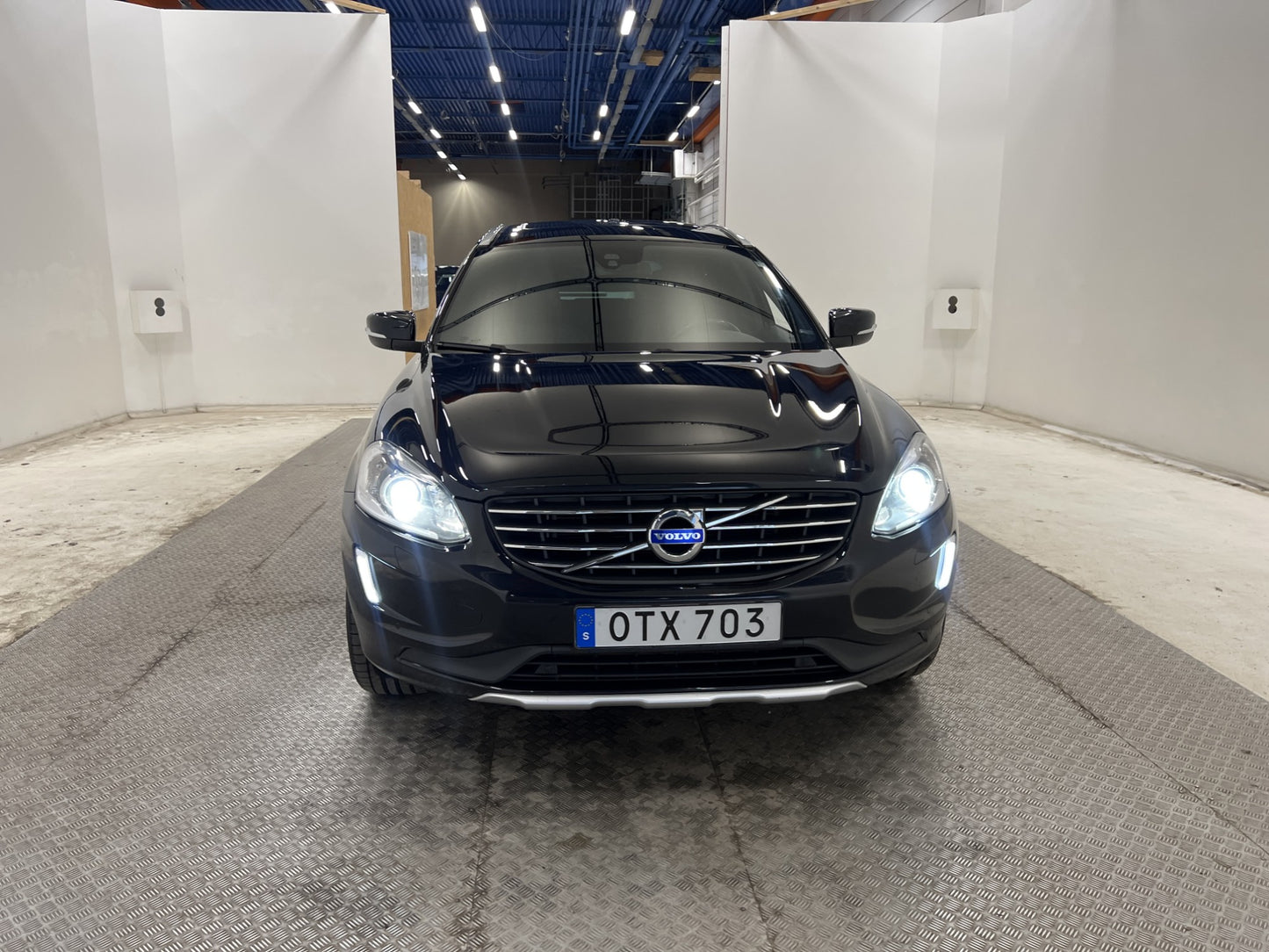 Volvo XC60 D4 AWD 181hk Ocean Race D-värm VOC Pano Skinn