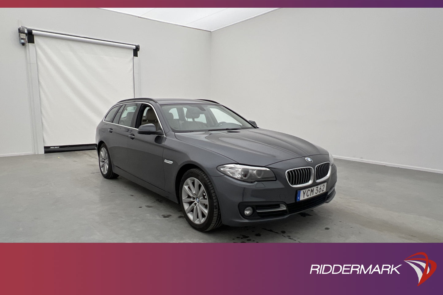 BMW 520 d xDrive Touring M Sport-Ratt Skinn Elstolar Drag