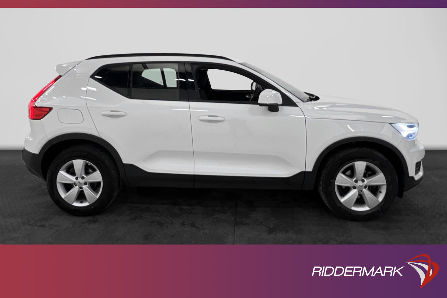 Volvo XC40 T3 163hk Business VOC Värmare Rattvärme Drag