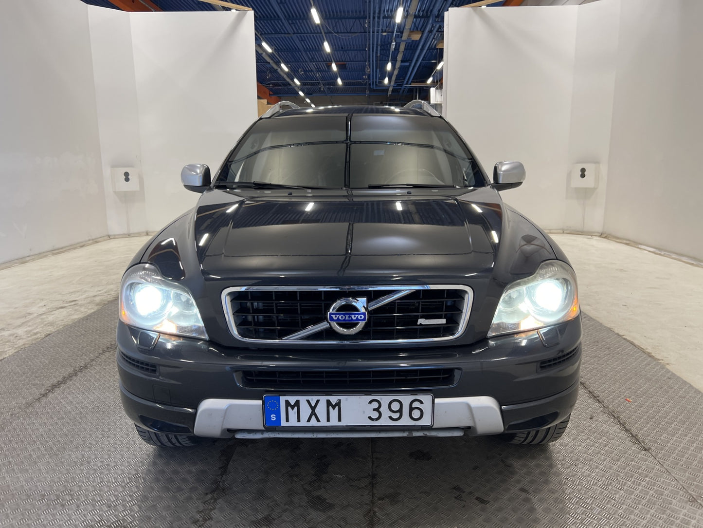 Volvo XC90 D5 AWD 200hk 7-Sits R-Design Skinn Drag