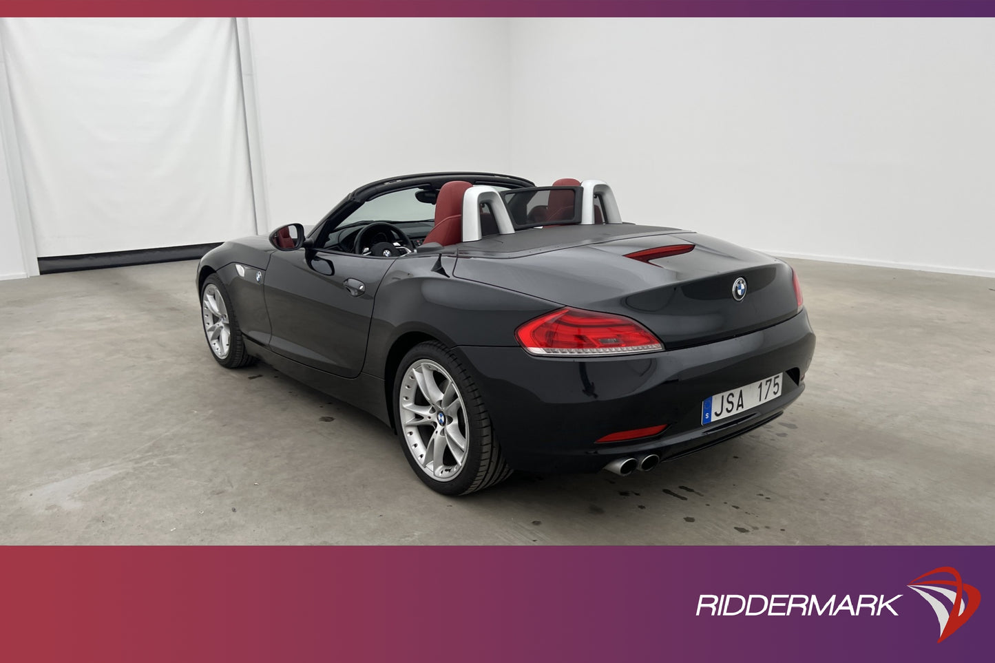 BMW Z4 Roadster sDrive23i 204hk Hardtop HiFi Skinn Elstolar