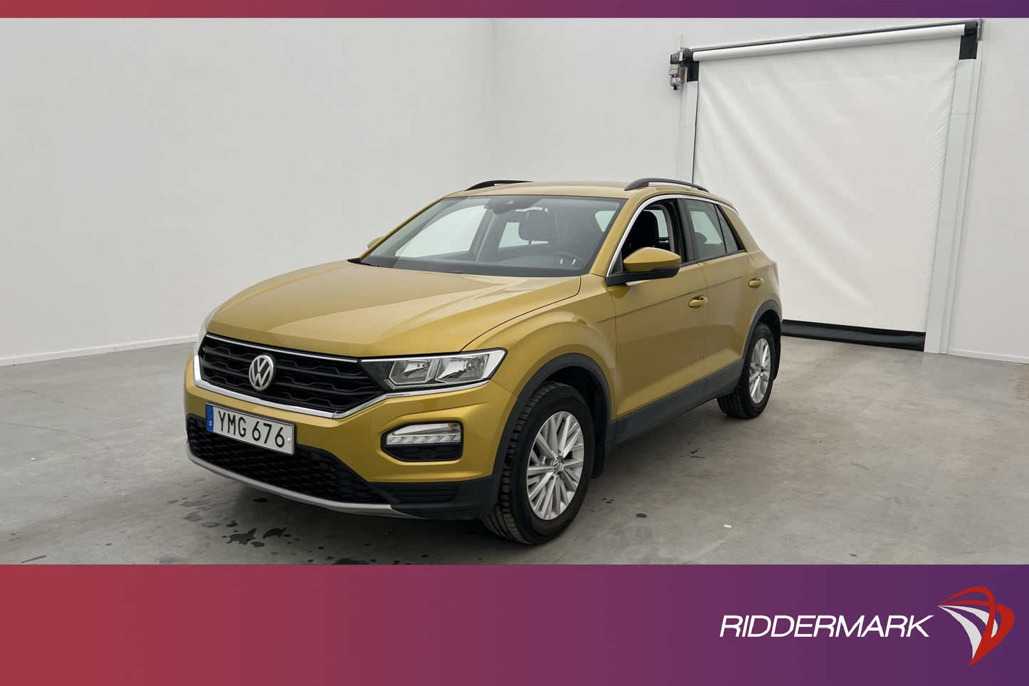 Volkswagen T-Roc 2.0 TSI 4M 190hk Backkamera Drag CarPlay