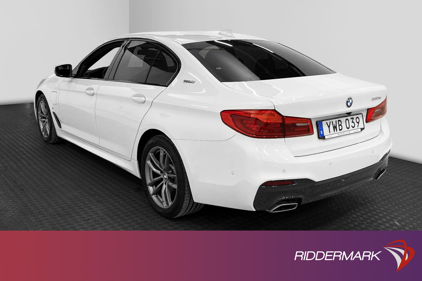 BMW 530e iPerformance Sedan 252hk M Sport Backkamera Navi