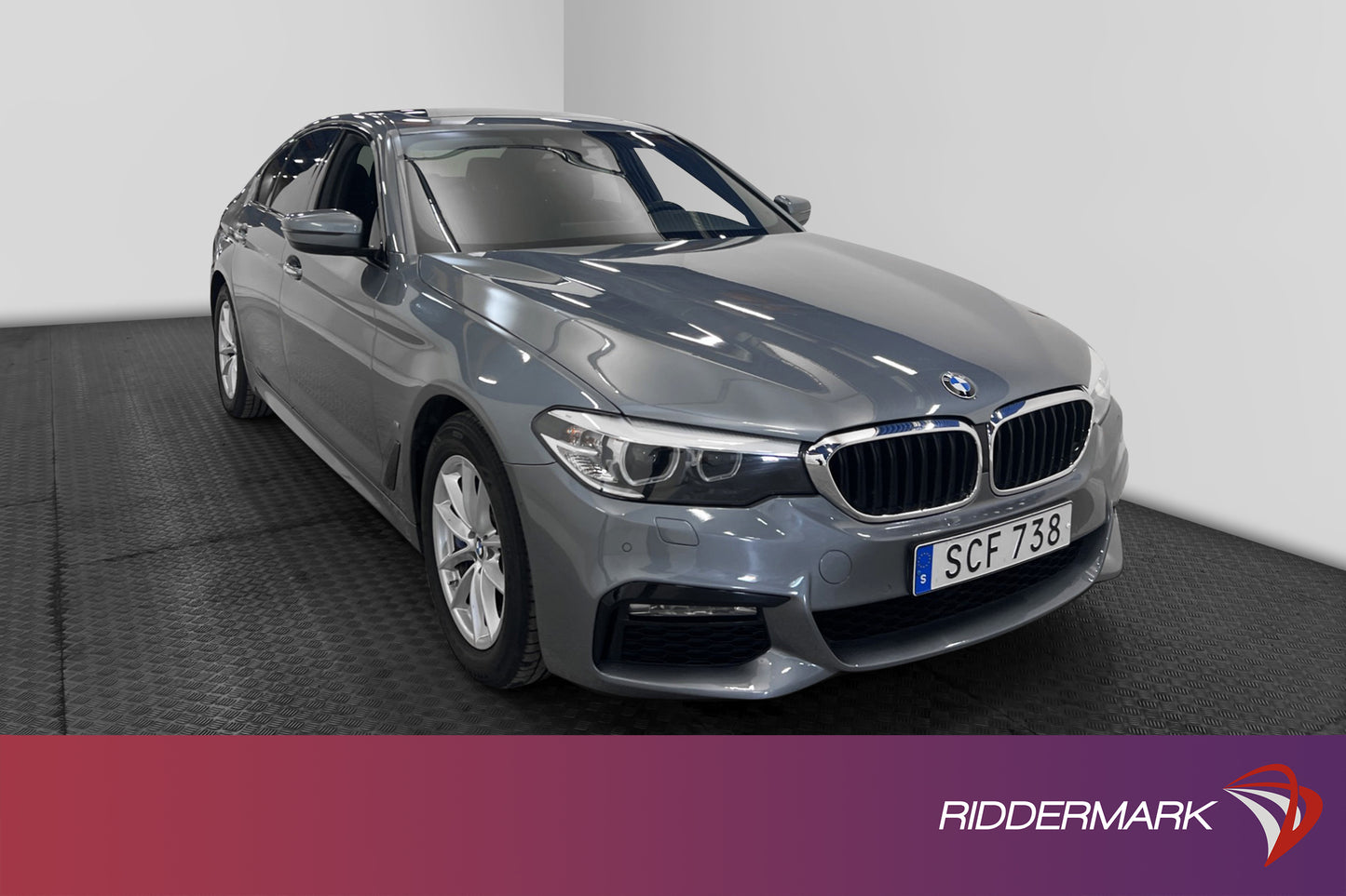 BMW 530e iPerformance 252hk M Sport HiFi Navi T-lucka