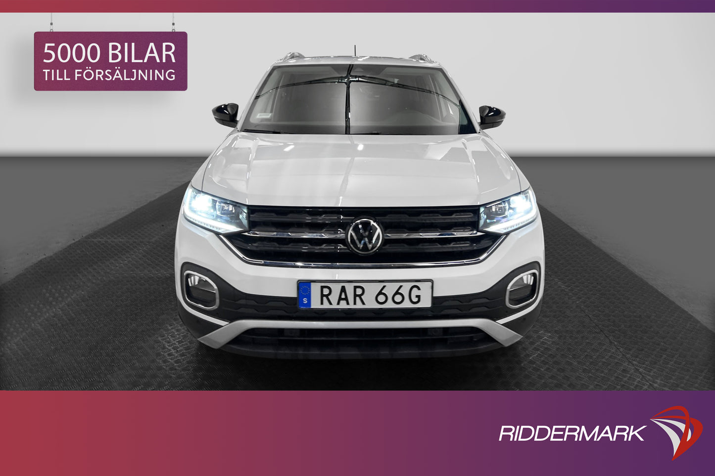 Volkswagen T-Cross GT TSI 110hk Plus CarPlay Sensorer MOMS