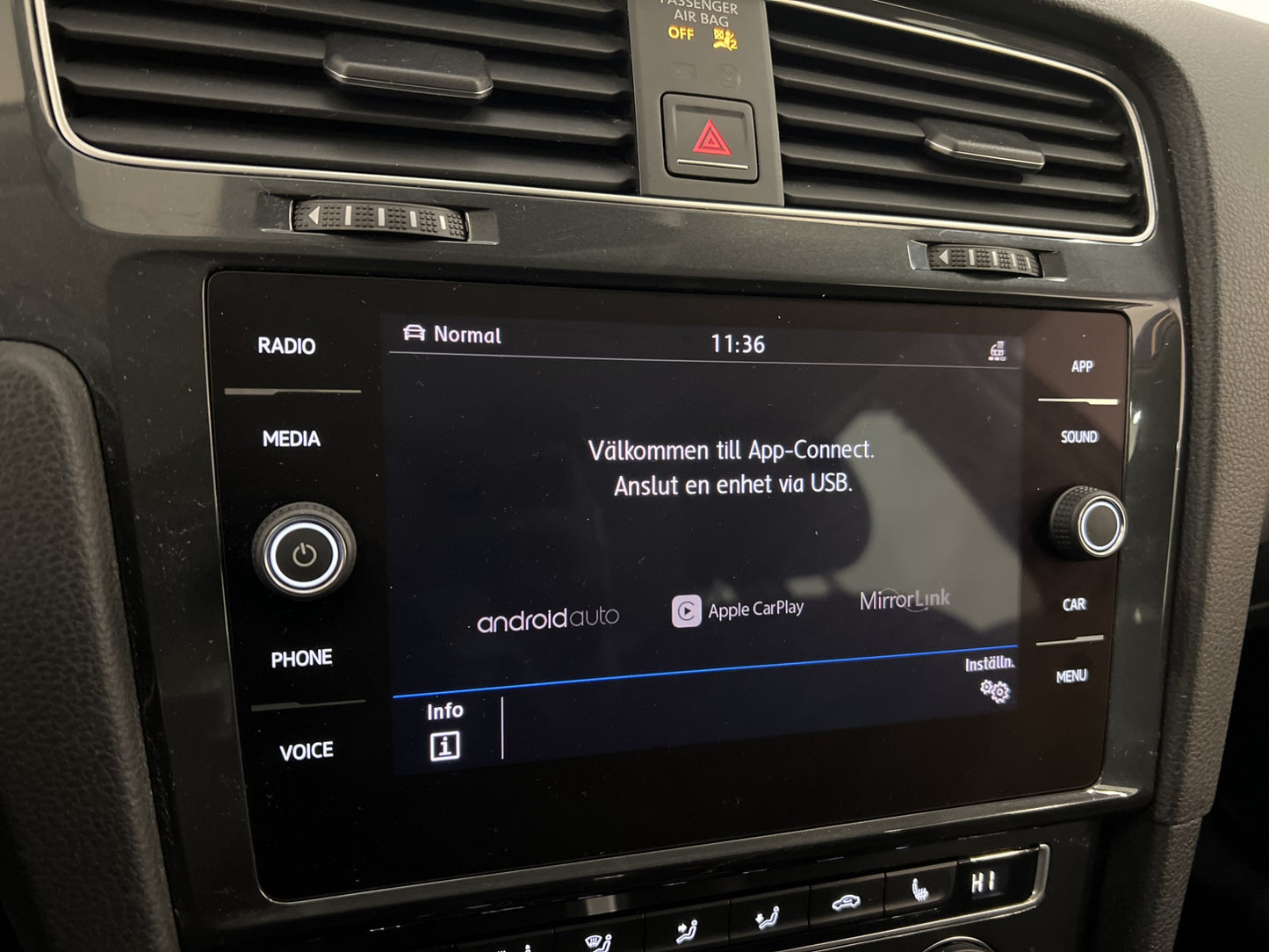 Volkswagen Golf Alltrack 4M 184hk Plus Värmare Drag Carplay