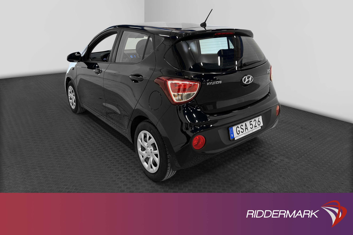 Hyundai i10 1.0 67hk Rattvärme Nyservad Välservad Lågmil