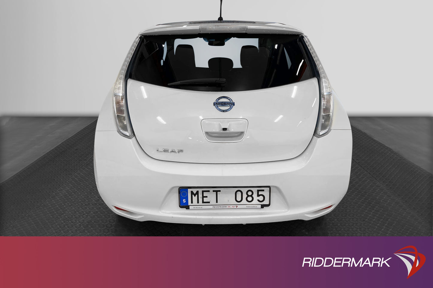 Nissan Leaf 24kWh Tekna 360° BOSE Skinn Navigation