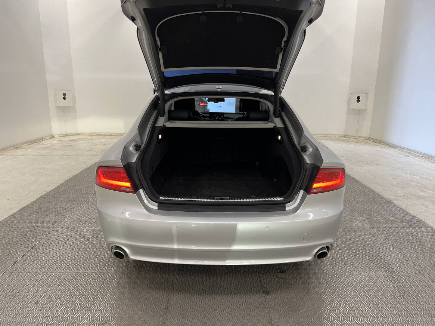 Audi A7 Sportback 3.0 TDI V6 245 hk Quattro Skinnklädsel