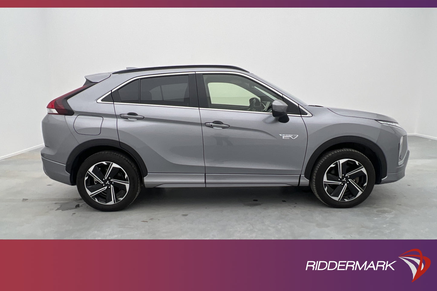 Mitsubishi Eclipse Cross PHEV Business Skinn Drag Bkamera