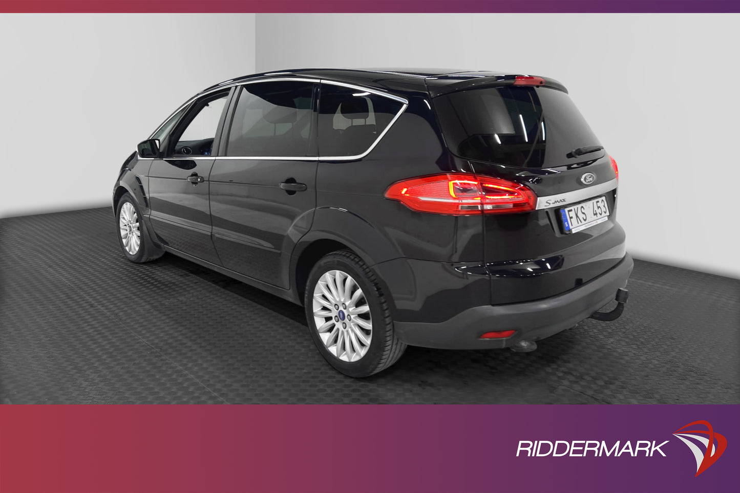 Ford S-Max 2.0 TDC 140hk D-värm M-värm Pano Halvskinn 7-Sits