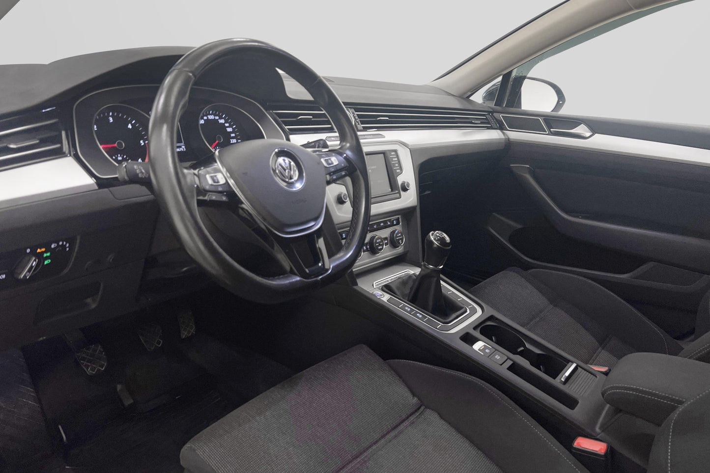 Volkswagen Passat Sportscombi 2.0 TDI 4M Värmare Kamera Drag