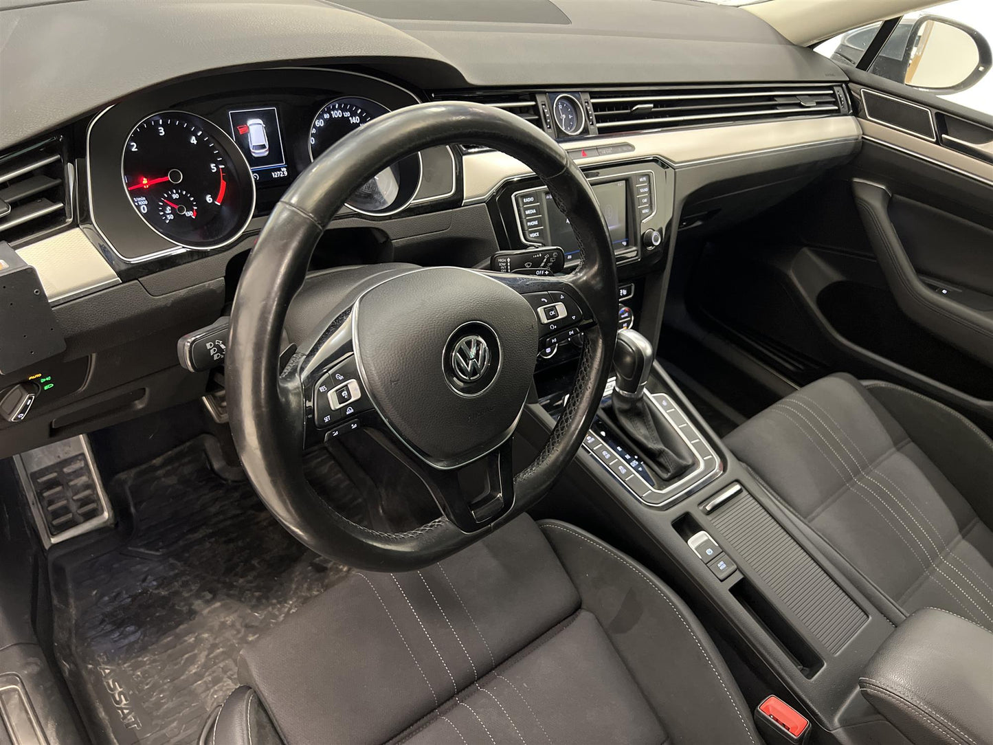 Volkswagen Passat Alltrack 2.0 TDI 190hk 4M D-värm Drag