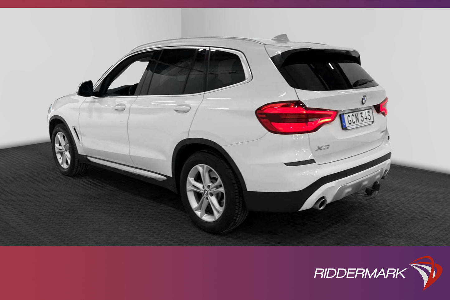 BMW X3 xDrive20i Steptronic 184hk B-Värmare Navigation Drag