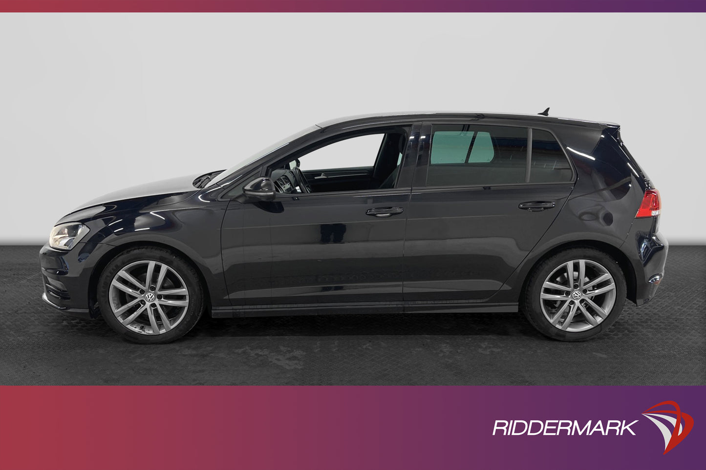 Volkswagen Golf 1.4 TSI 150hk Full R-Line Värmare Carplay