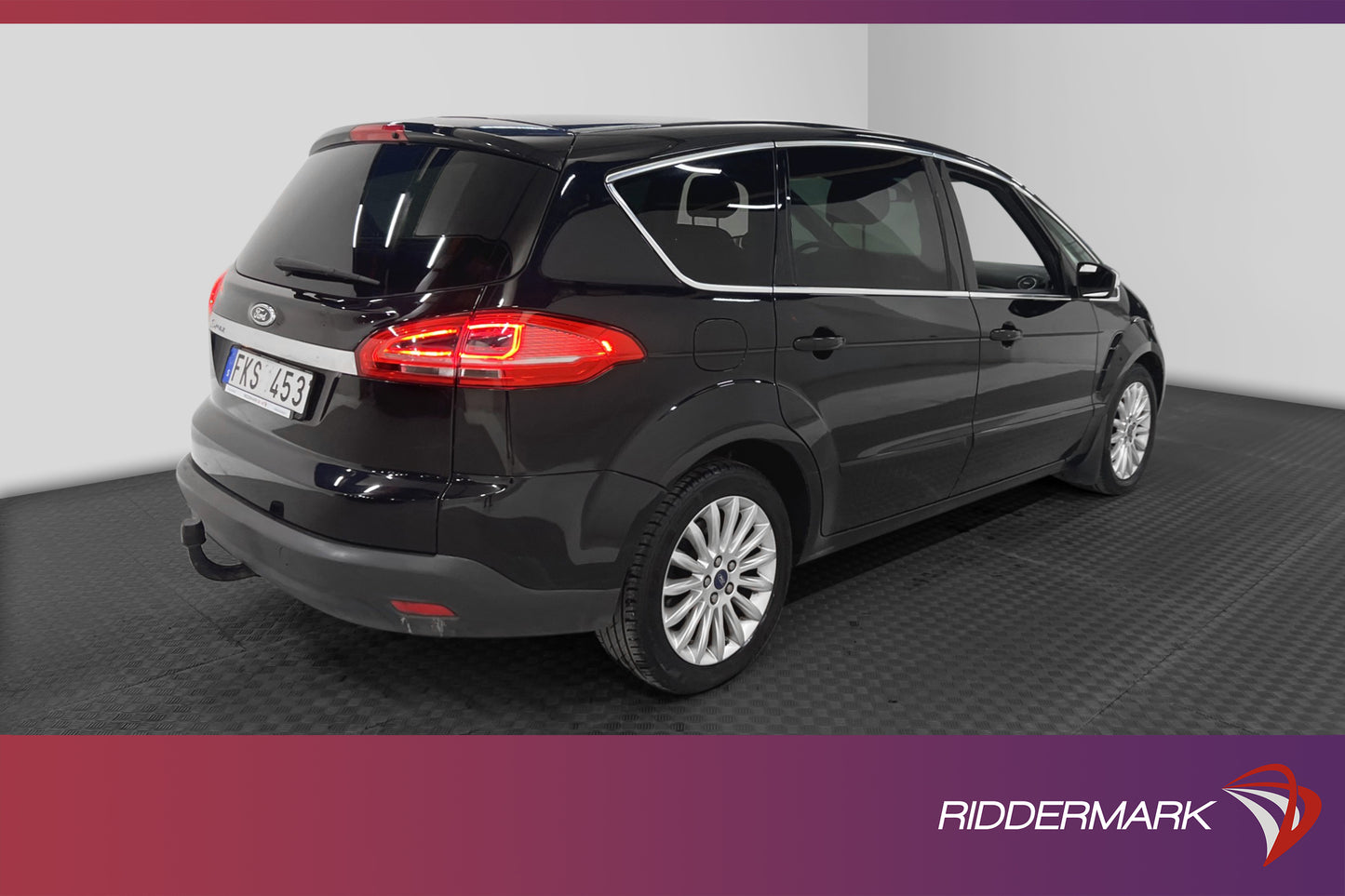 Ford S-Max 2.0 TDC 140hk D-värm M-värm Pano Halvskinn 7-Sits