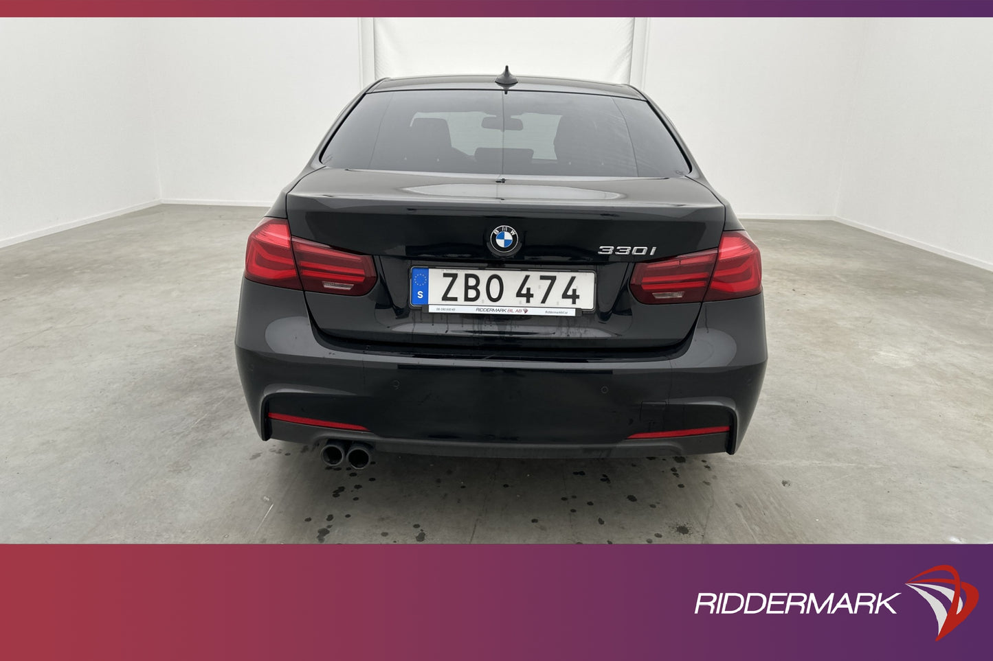 BMW 330 i Sedan 252hk M Sport HiFi Navi Cockpit Skinn