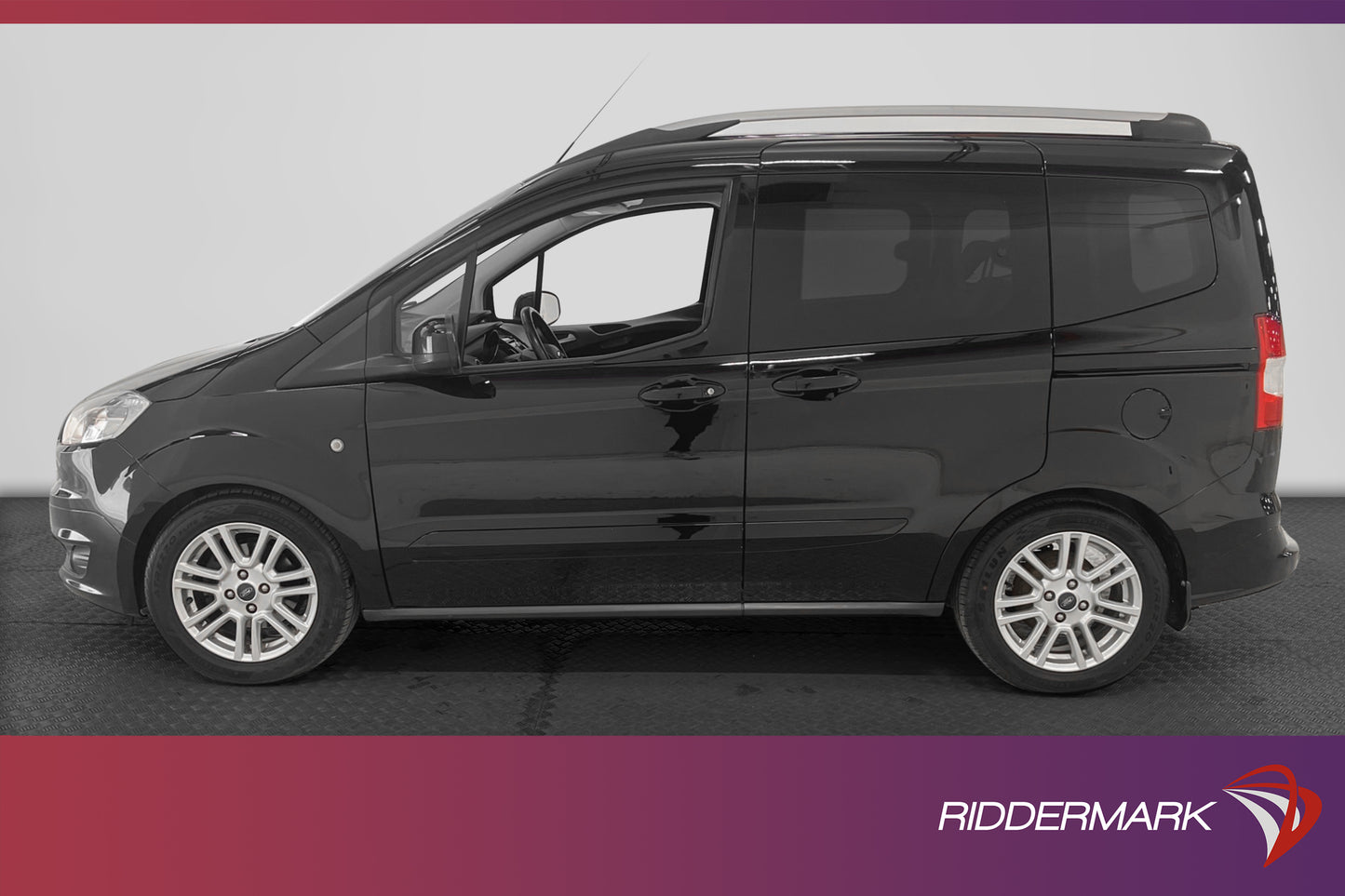 Ford Tourneo Courier 1.0Eco PDC Nyservad Moms