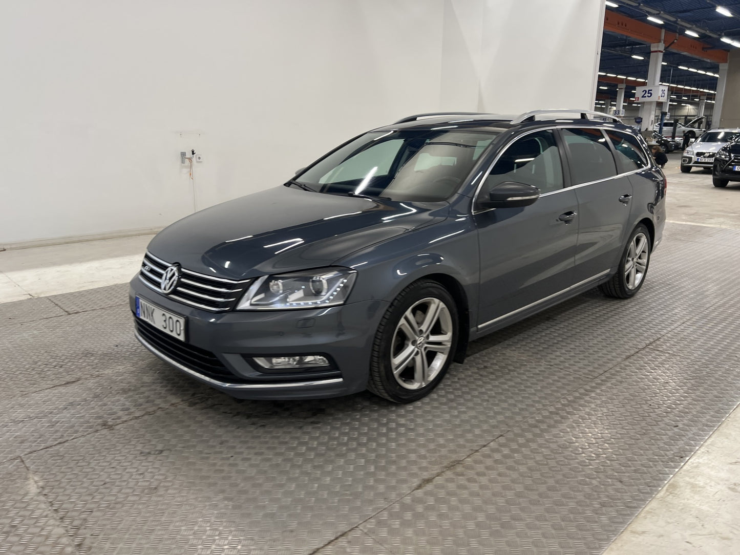 Volkswagen Passat 4M 177hk R-Line Bkamera Skinn Drag