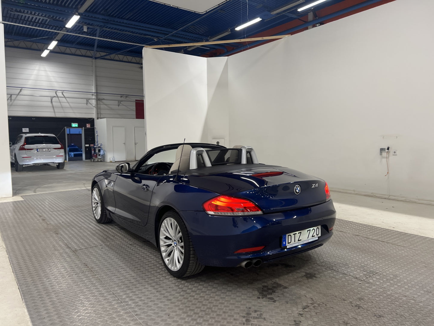 BMW Z4 sDrive23i  204hk 2 Brukare Hifi P-Sensor Välservad