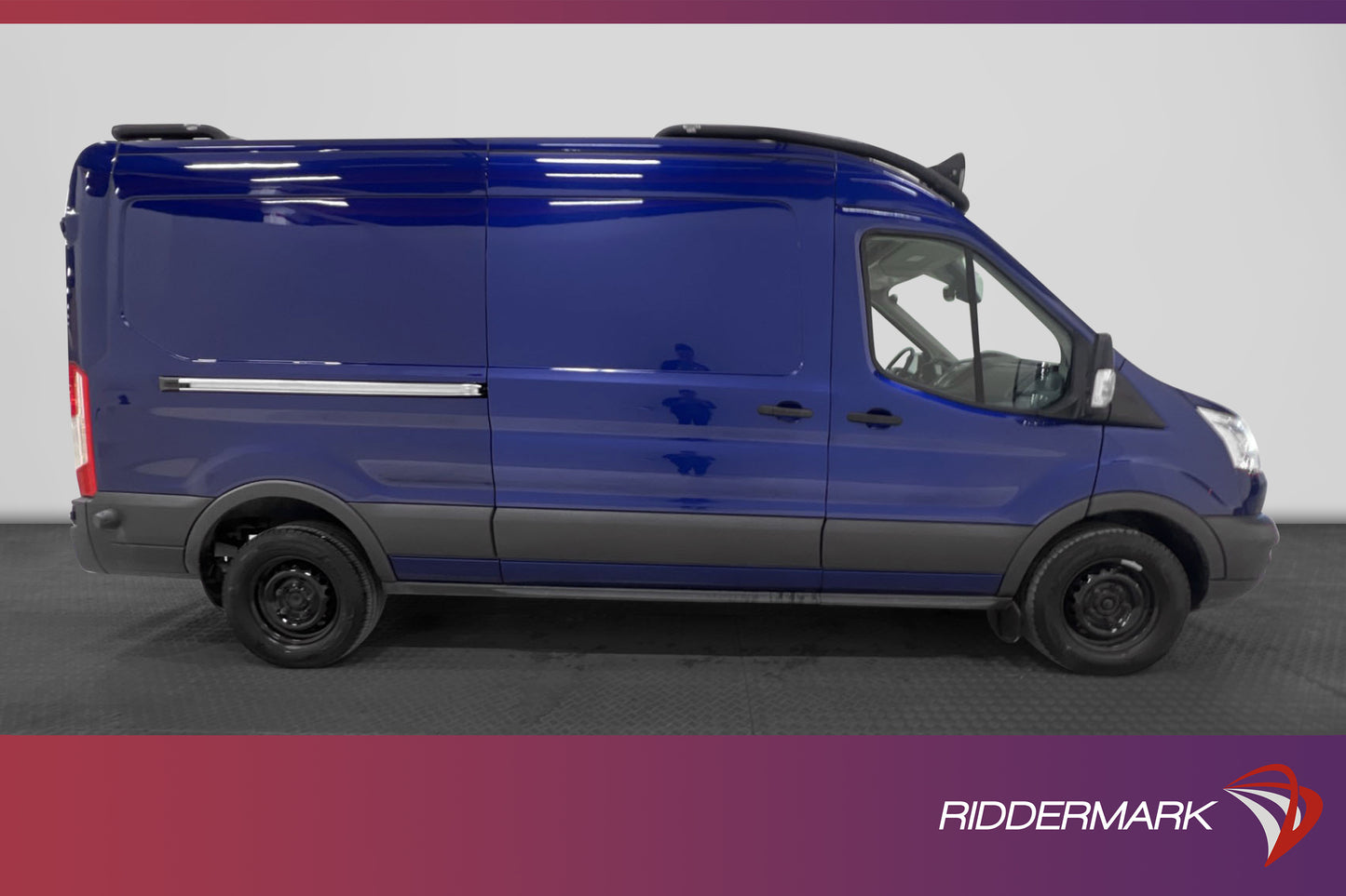 Ford Transit 350 L2H2 170hk AWD Värmare Drag B-Kamera MOMS