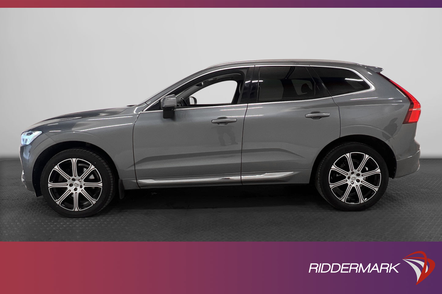 Volvo XC60 D5 AWD 235hk Inscription VOC Pano B-kam HUD Drag