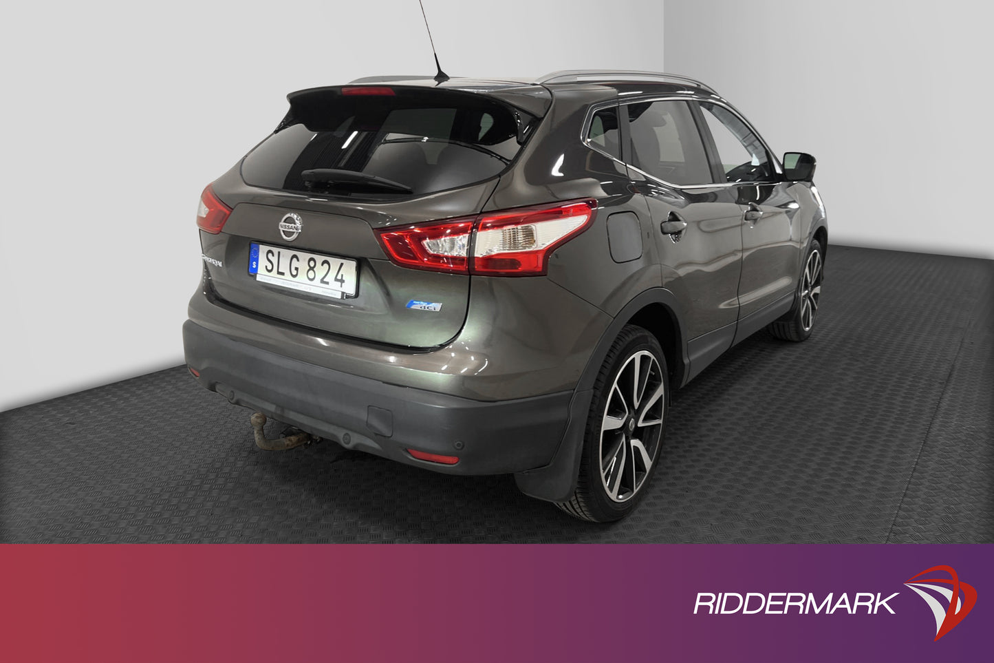 Nissan Qashqai 1.6 dCi XTRONIC Tekna 360° Pano Skinn Drag