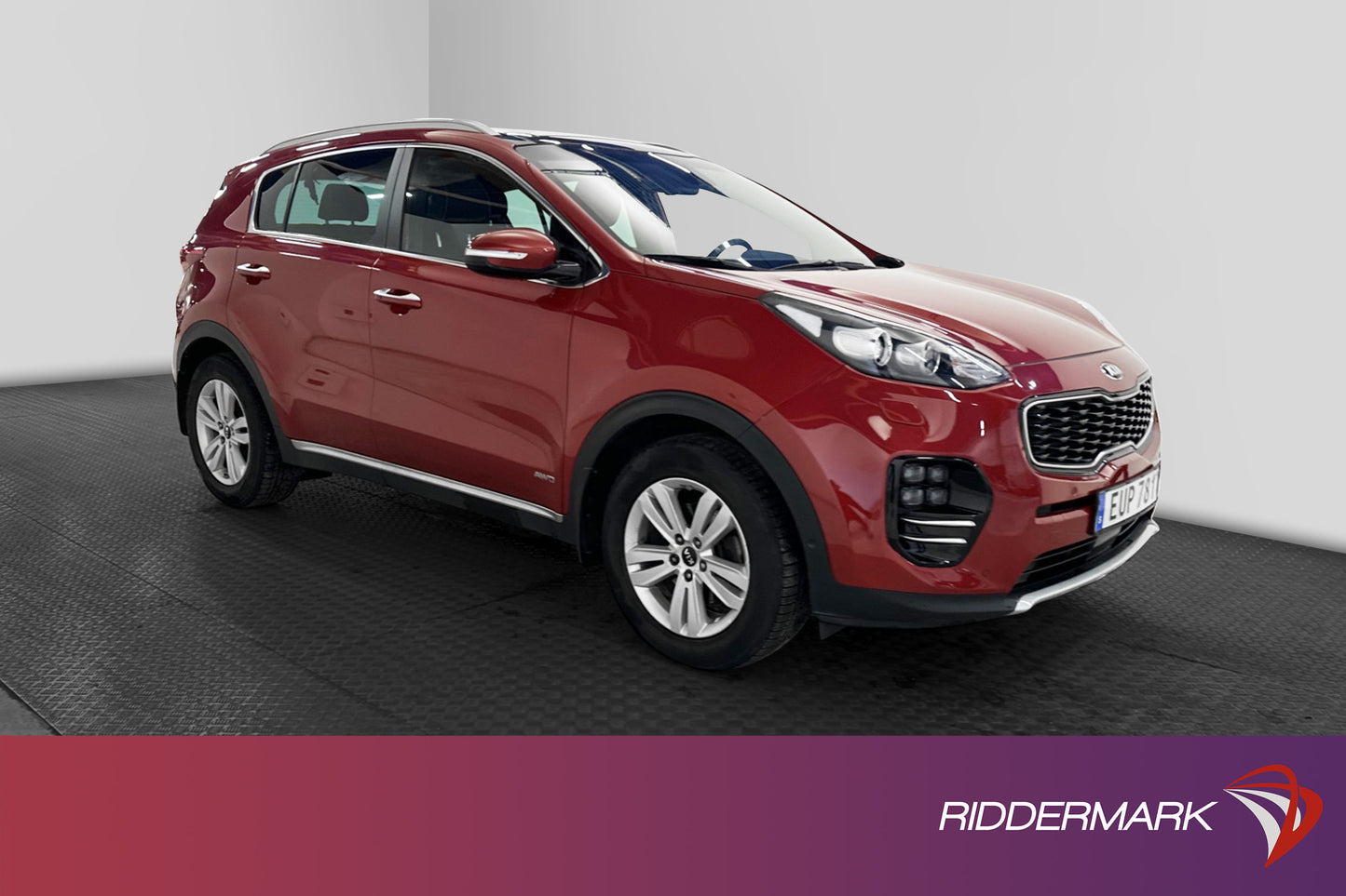 Kia Sportage 2.0 CRDi AWD GT-Line Kamera JBL Pano Drag Navi