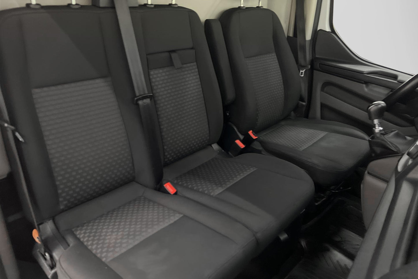 Ford Transit Custom Värmare Dragkrok V-Inredning SYNC3 Moms