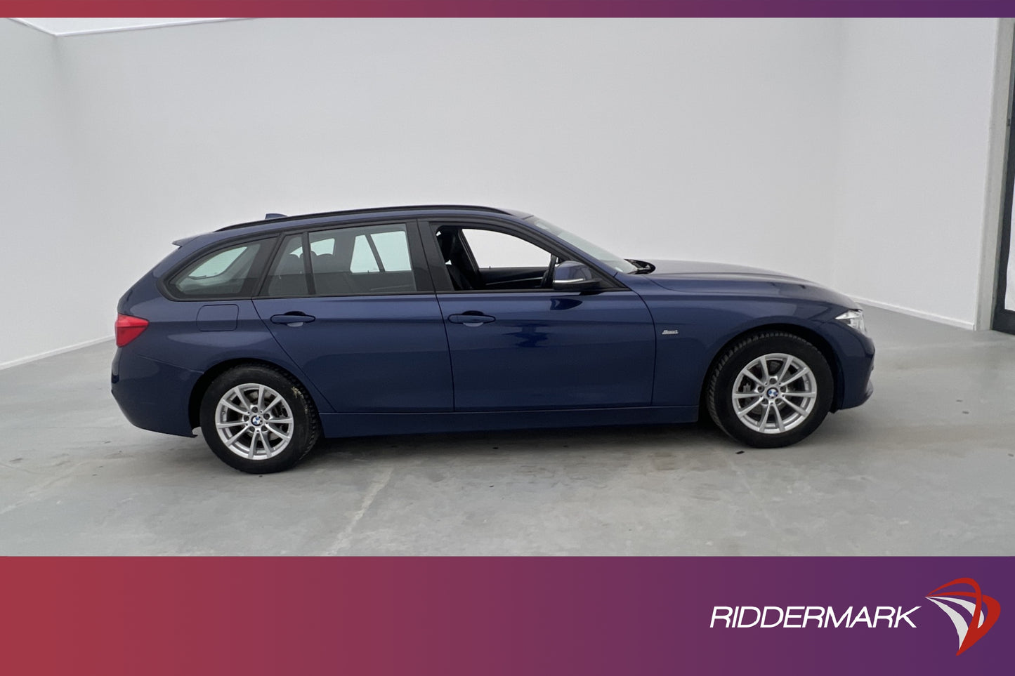 BMW 320 d xDrive Touring 190hk Sport line Dragkrok Välservad