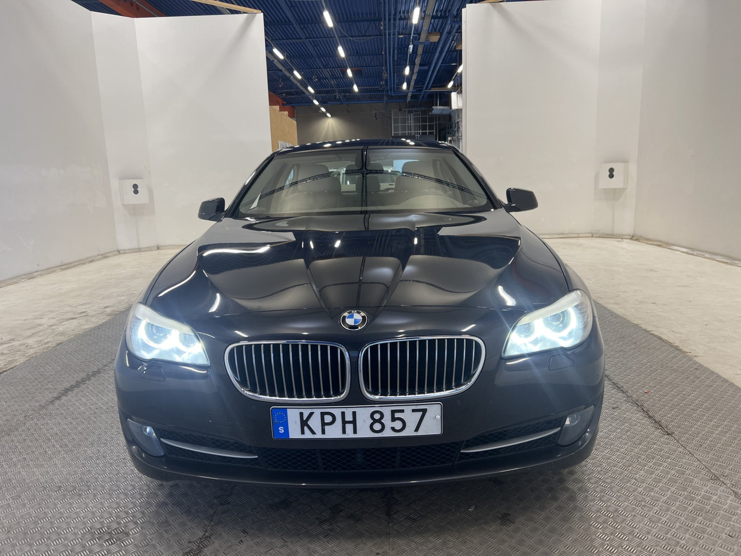 BMW 525d 204hk Skinn P-sensorer Nyservad Välservad 2 Brukare