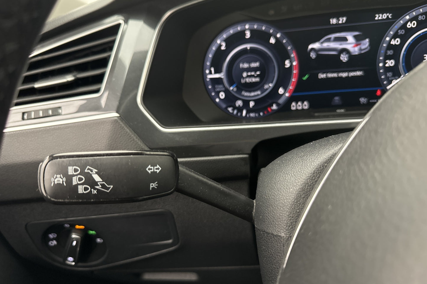 Volkswagen Tiguan 2.0 TDI 4M 190hk R-Line Värm Cockpit Drag