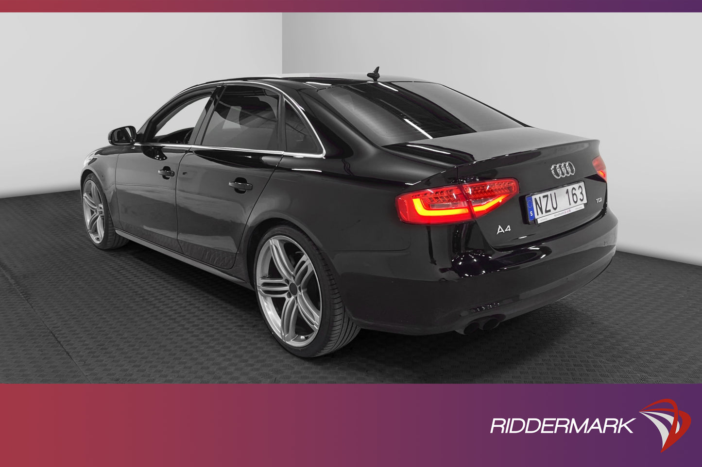 Audi A4 Sedan 2.0 TDI 177hk Skinn/Alcantara Navi Nyservad