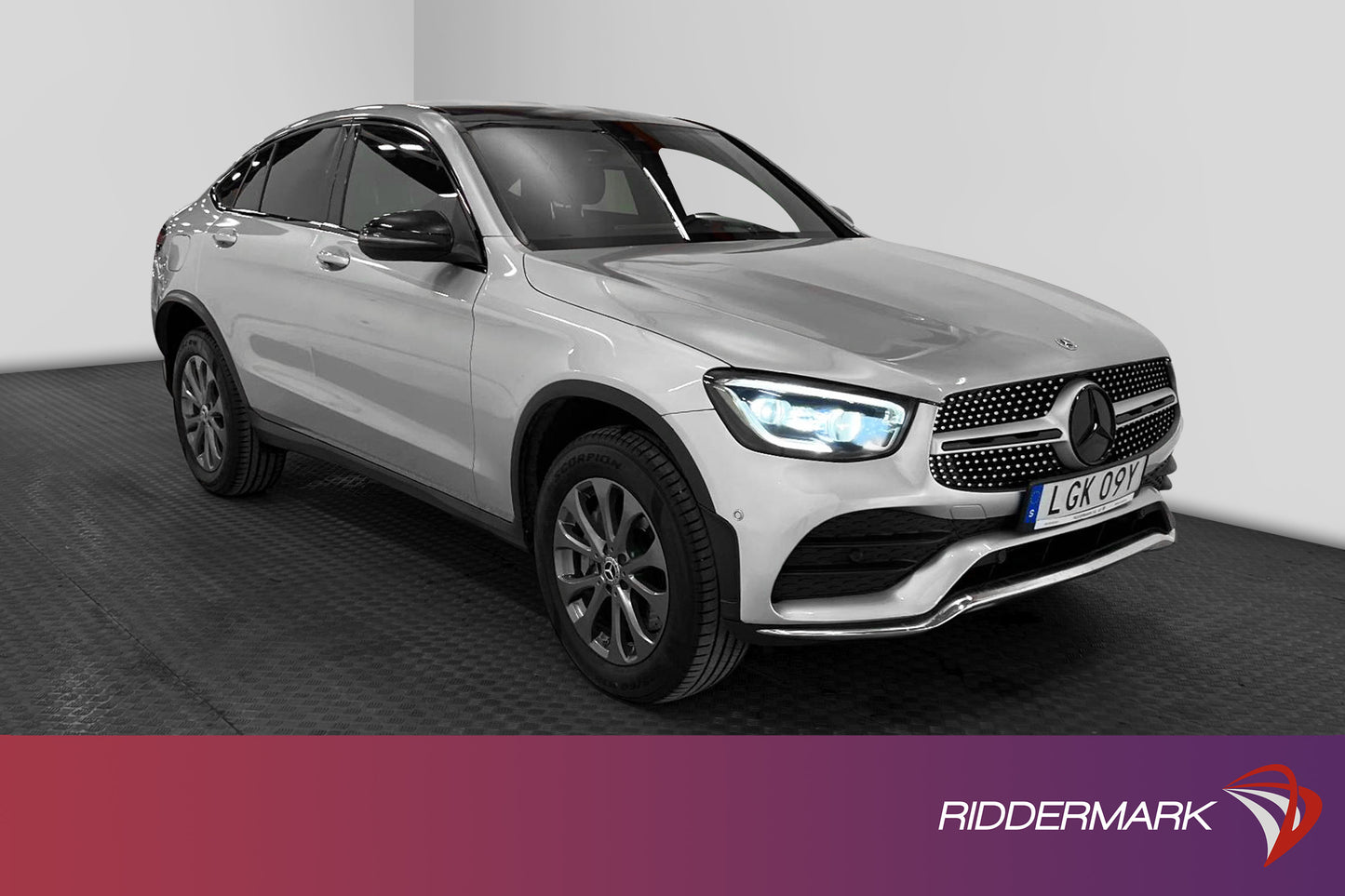 Mercedes-Benz GLC 300 de Coupé 4MATIC 306hk AMG Drag