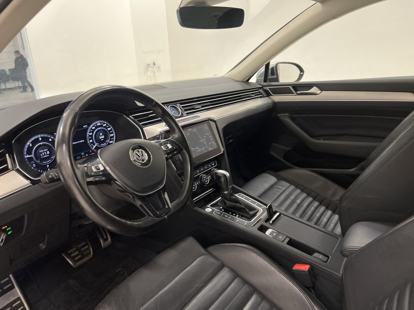 Volkswagen Passat Alltrack 4M MOMS Cockpit Värmar Skinn Drag