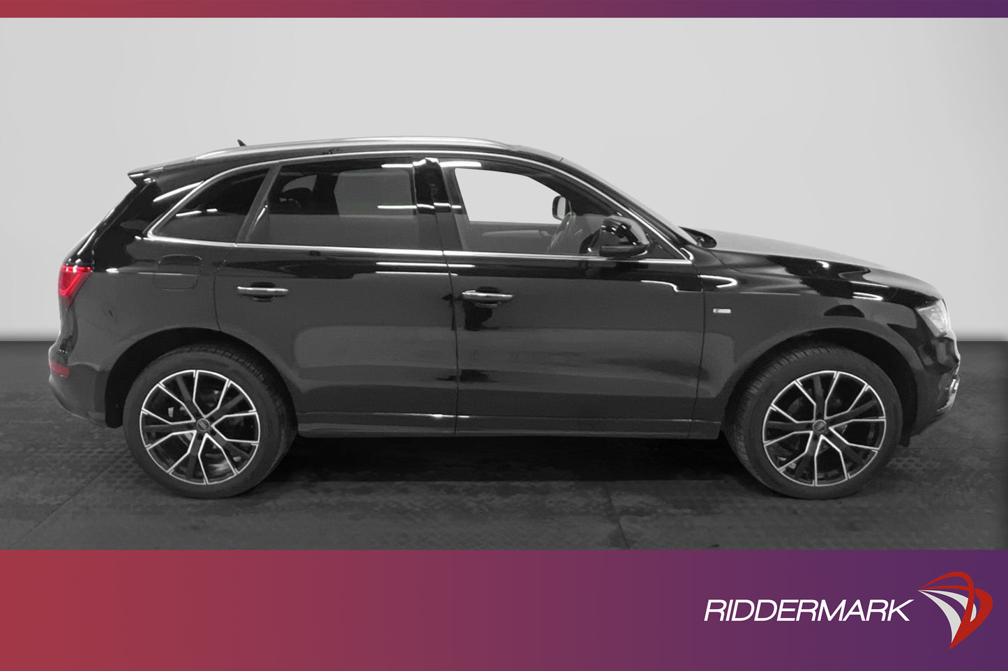 Audi Q5 Quattro 190hk S-Line Pano Design Skinn Kamera Navi